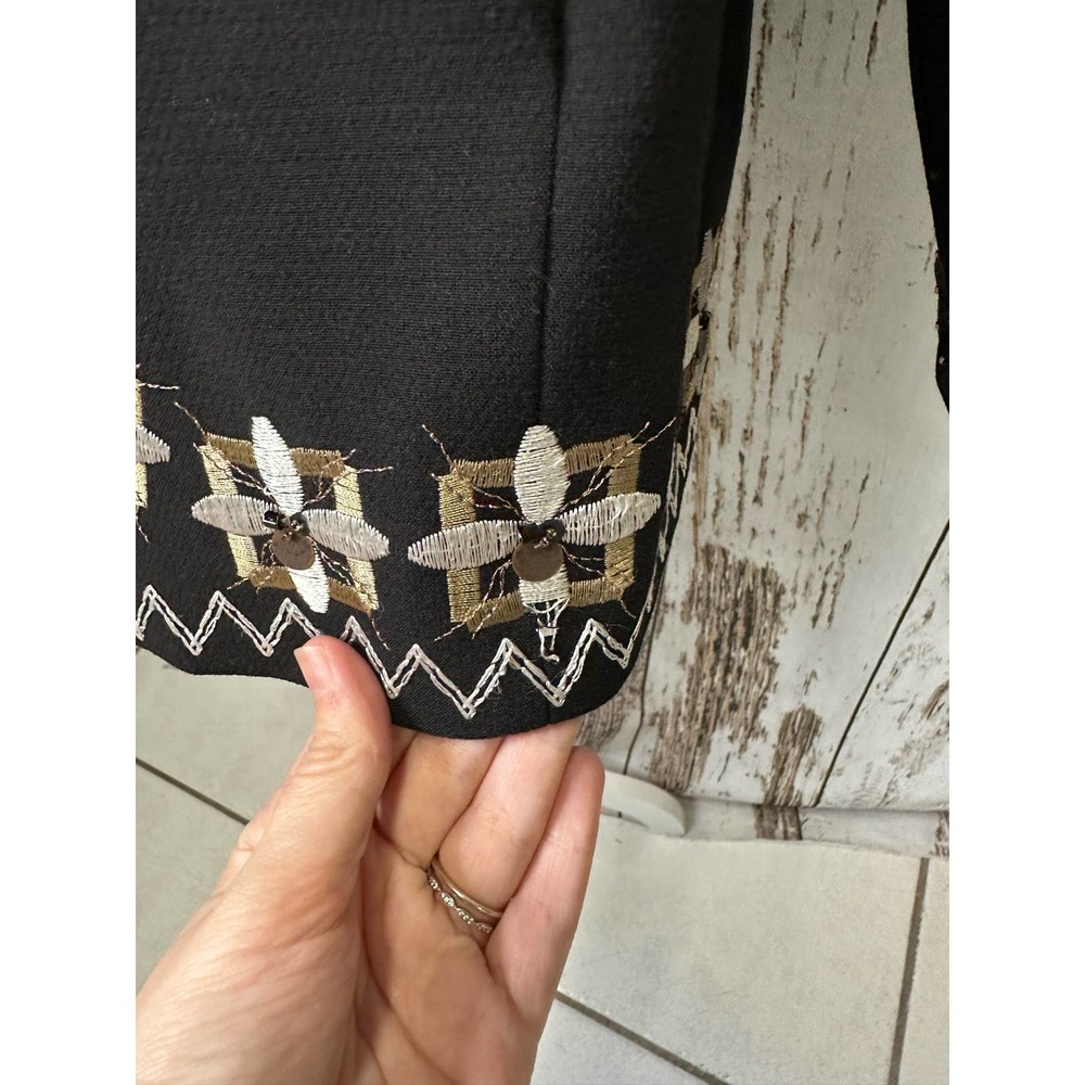 Simonton Says by George Simonton Black/White/Tan Embroidered Jacket - Picture 4 of 5